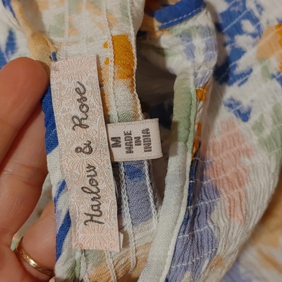 #115. Harlow & Rose Floral Spring Dress Medium - Picture 3 of 5